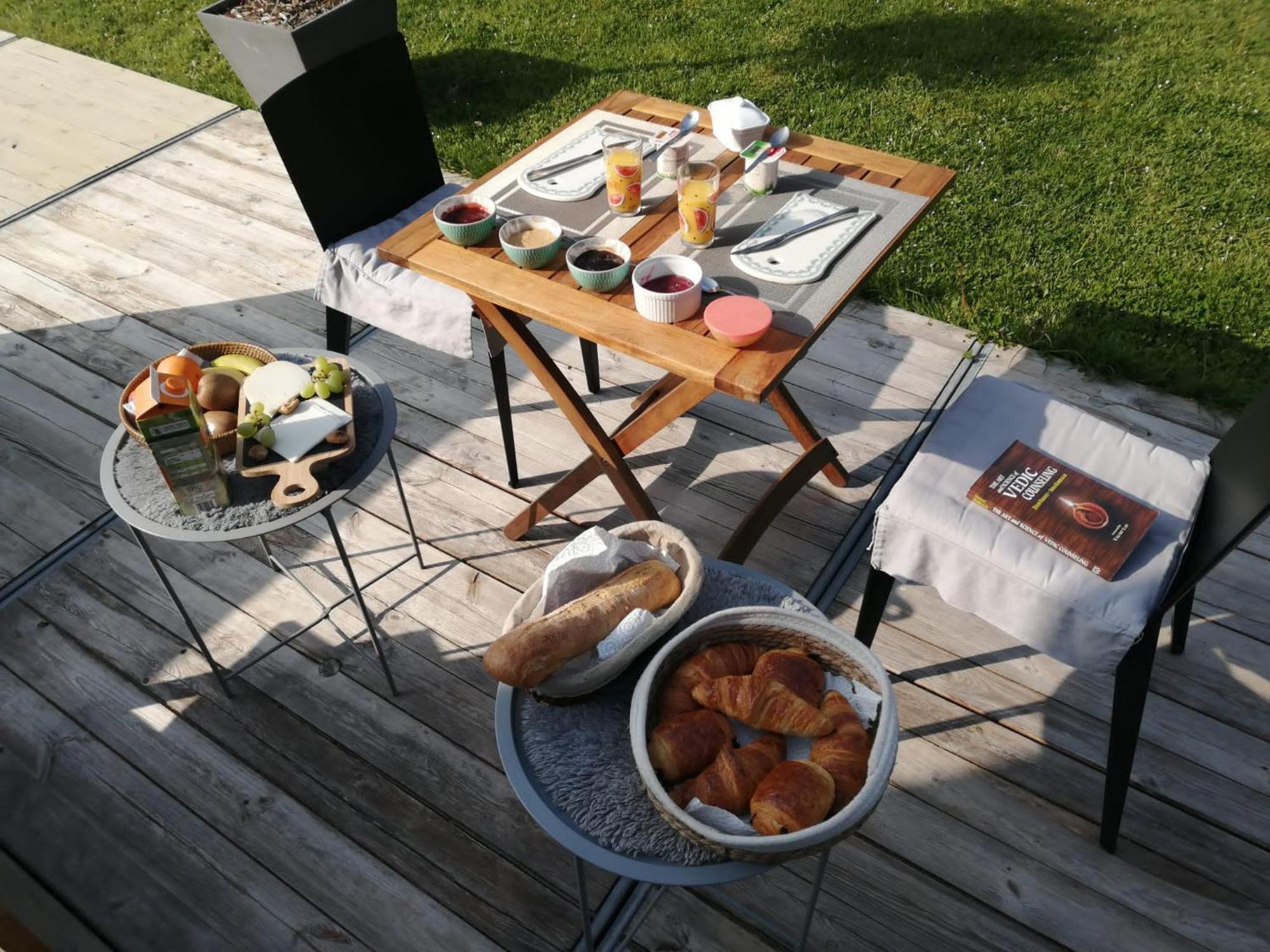 La Suite Cosy - Votre Pause Arborée La Bruyere Esterno foto